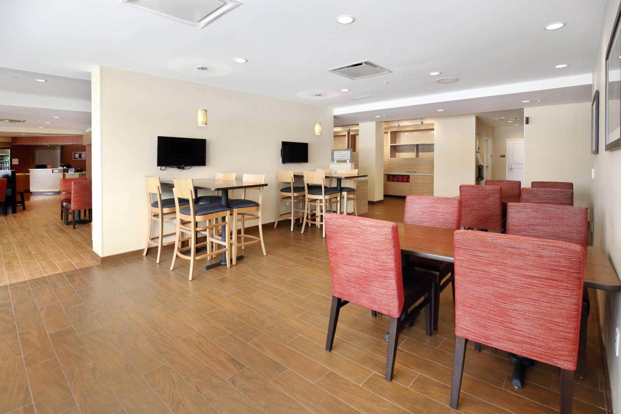 Towneplace Suites By Marriott Grove City Mercer/Outlets Εξωτερικό φωτογραφία